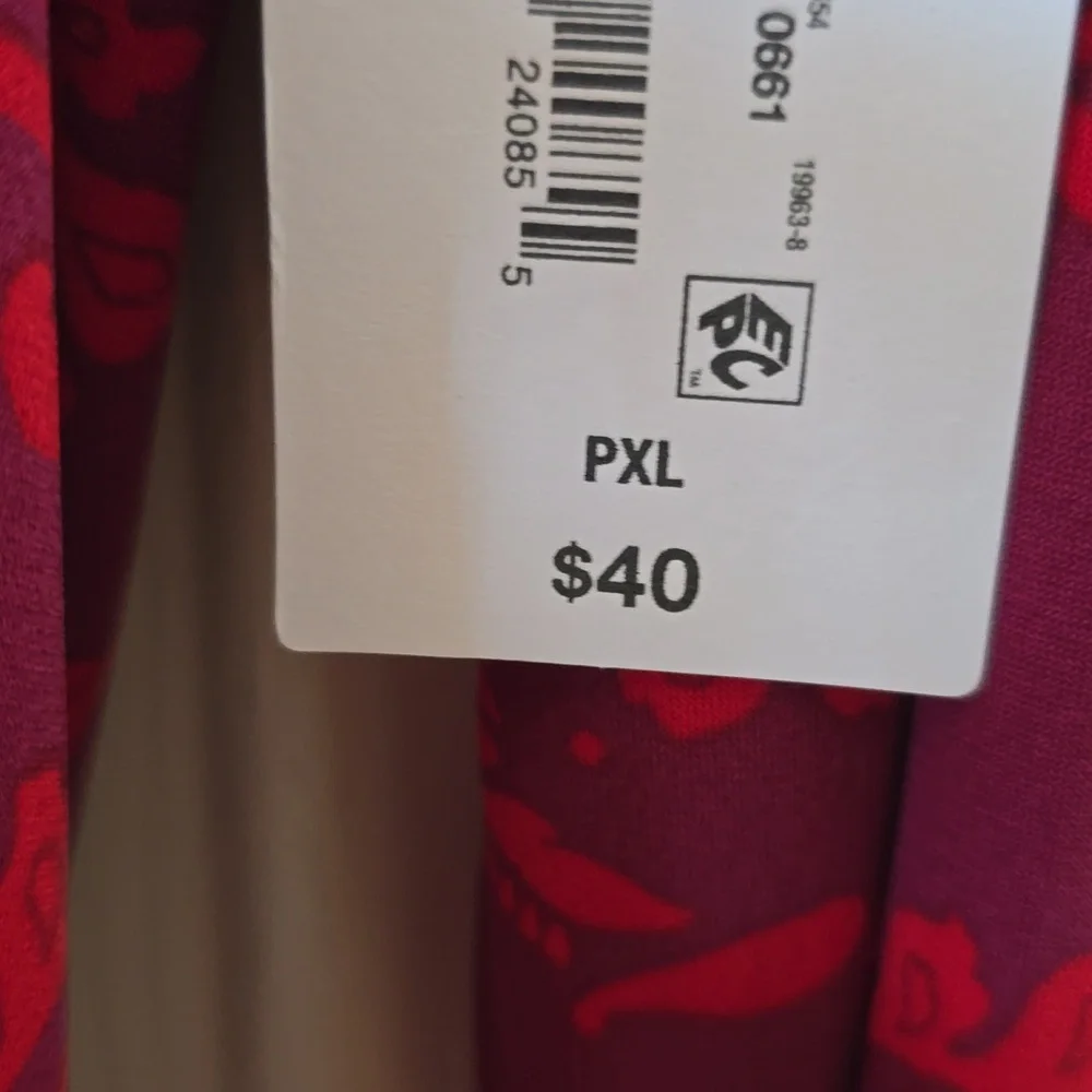 LIZ CLAIBORNE WOMEN'S PETITE LONG SLEEVES MAGENTA FANCY EMBELLISHED BLOUSE PXL - Picture 16 of 17